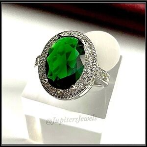 SILVER SIMULATED EMERALD & DIAMOND HALO OVAL COCKTAIL STATEMENT CATHEDRAL RING